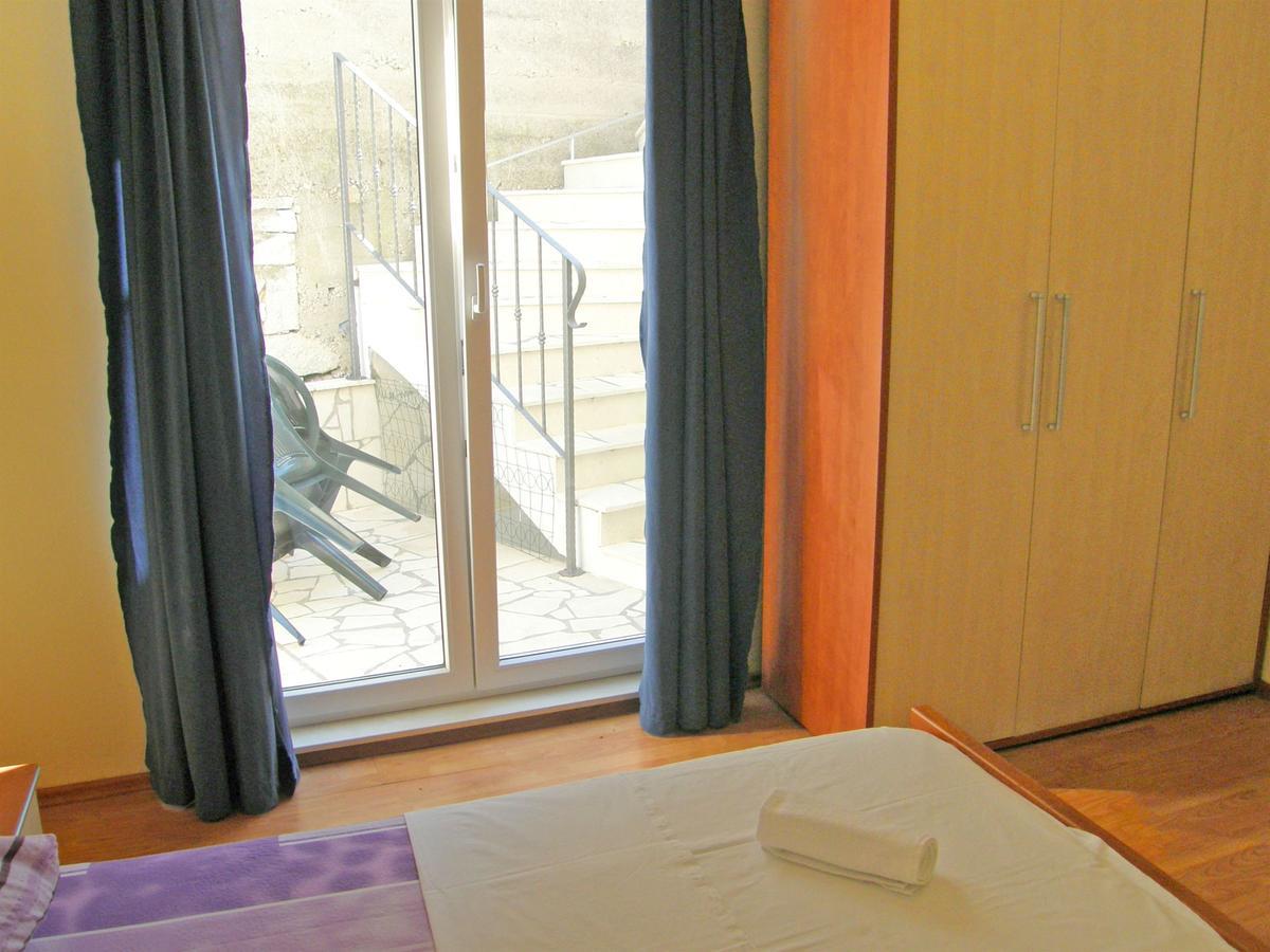 Apartments Jurica Primošten Esterno foto