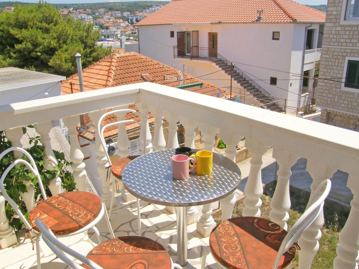 Apartments Jurica Primošten Esterno foto
